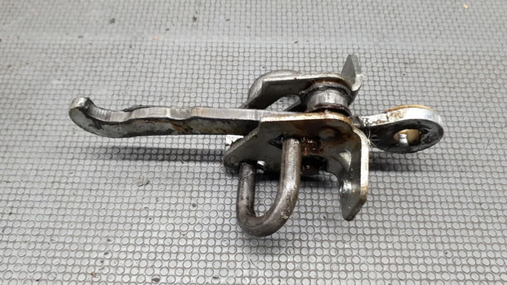 Ogranicznik lewy tył Opel Vectra B