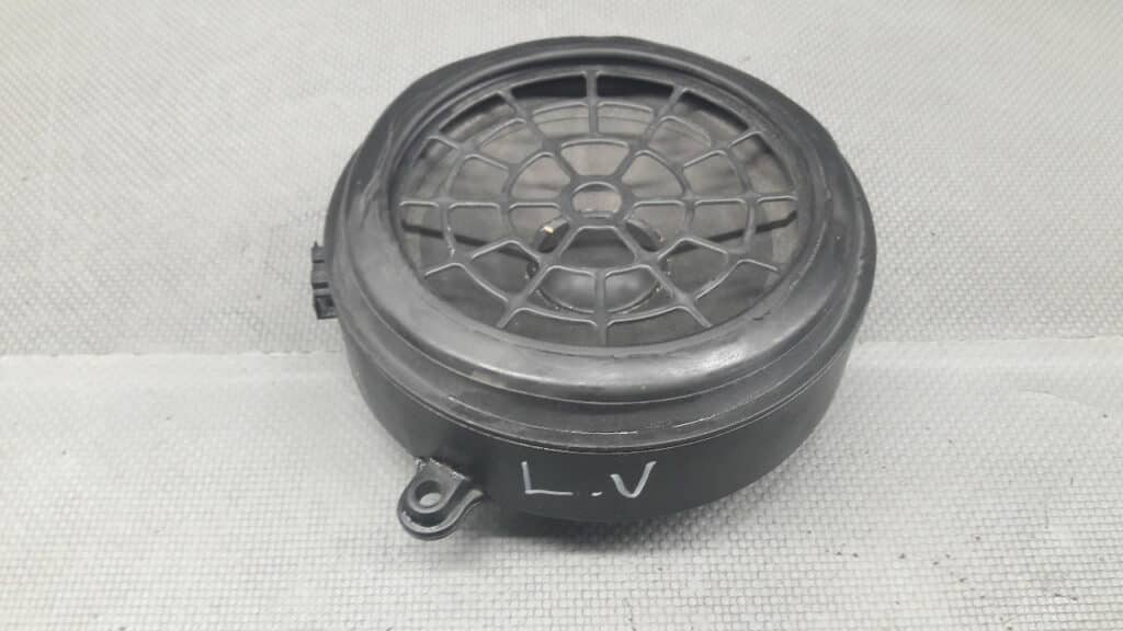 A2038201102 glosnik lewy przod Mercedes C180 W203