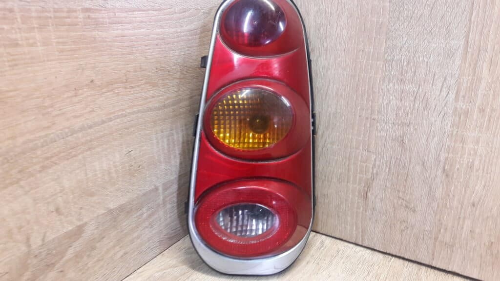 423132R Lampa prawy tył SMART FORTWO