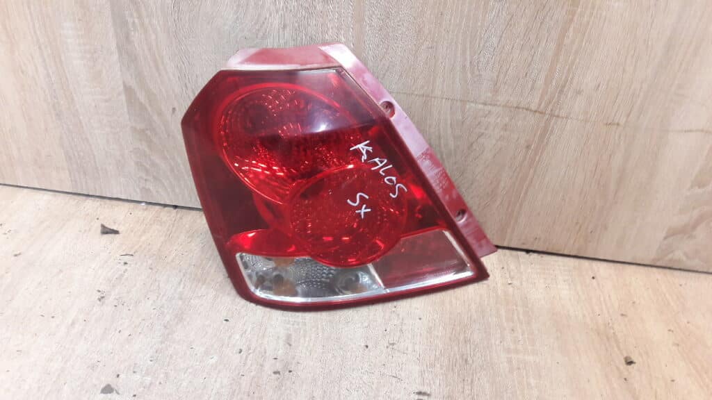 30-0266l Lampa lewy tyl Aveo Kalos T200 HB