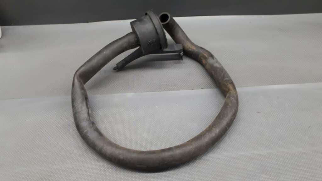 1716578 Filtr powietrza wtornego BMW E46 1.9