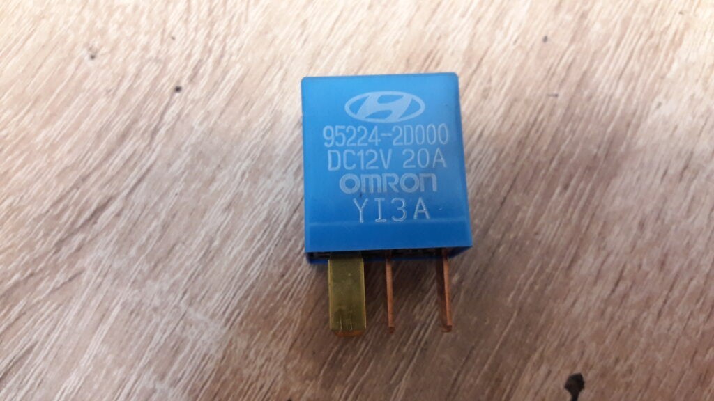 95224-2D000 Przekaźnik Hyundai Getz OMRON