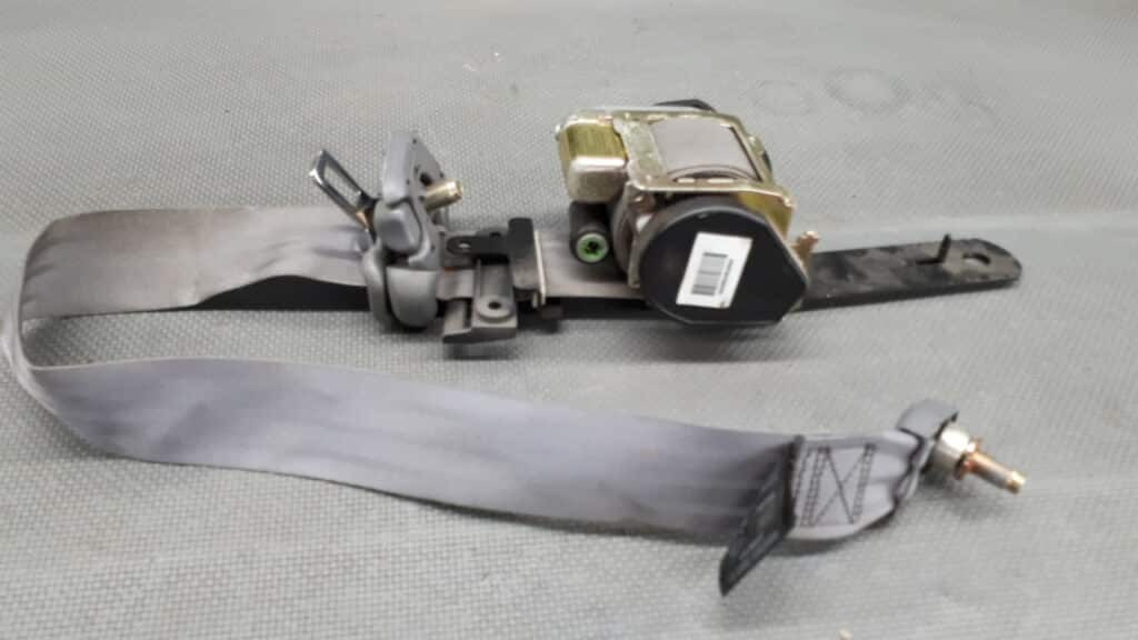 KSR4027 Pas prawy przod Hyundai Sonata EF 01R