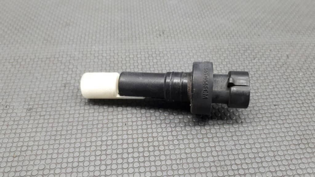 90346056 Czujnik plynu spryskiwaczy Opel Omega B