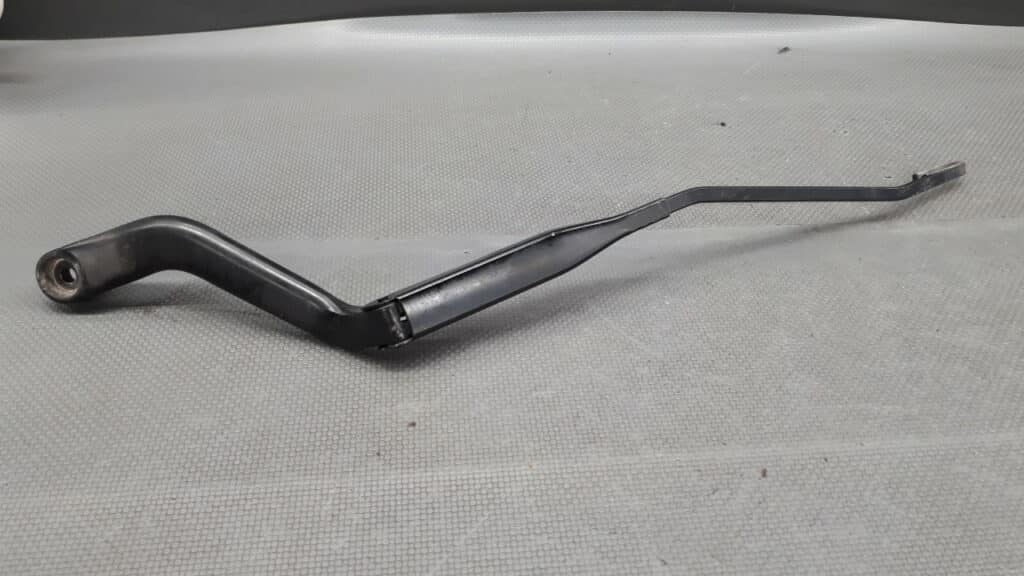 9169315 Ramie wycieraczki prawe Volvo C70 I