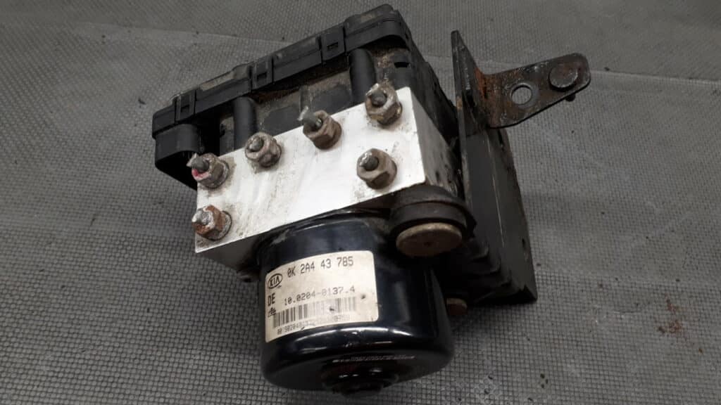 0K2A443785 Pompa ABS Kia Clarus I 1.8l 16V