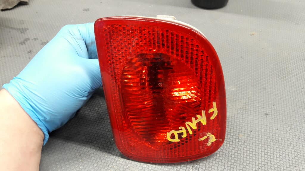 8200419906 Lampa przeciwmgielna prawa tył Kangoo III
