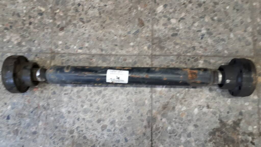7L6521101F Wał napędowy AUDI Q7 3.0 06r 66cm