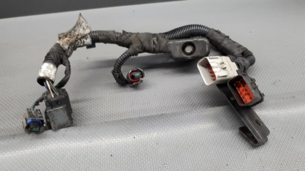 04608671AB Instalacja silnika Chrysler Sebring II 2.7