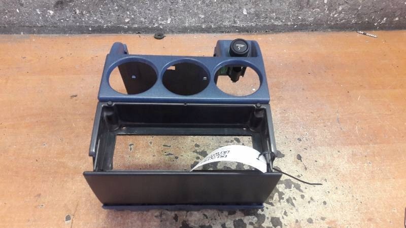 9602991677 RAMKA KONSOLI CITROEN BERLINGO