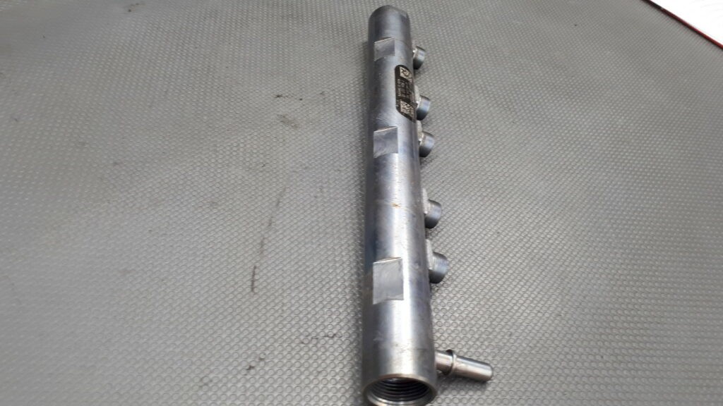 0445214182 listwa wtryskowa BMW F30 F22 2.0D