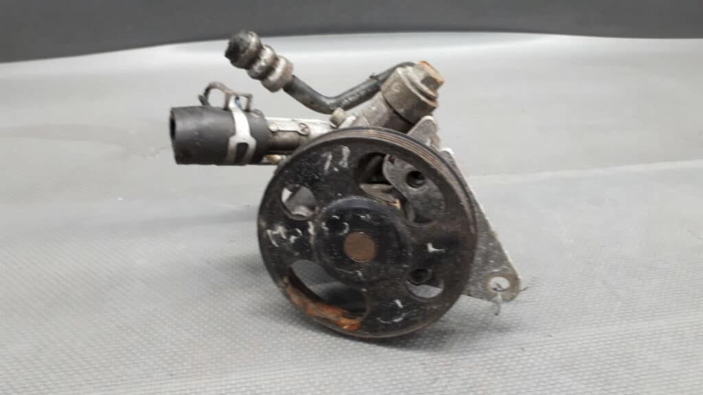 Pompa wspomagania Mazda 323F 1.8 94-98R