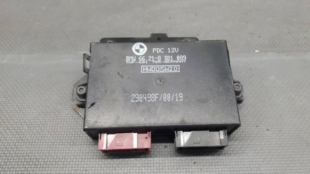 8381089 Sterownik parkowania BMW E36