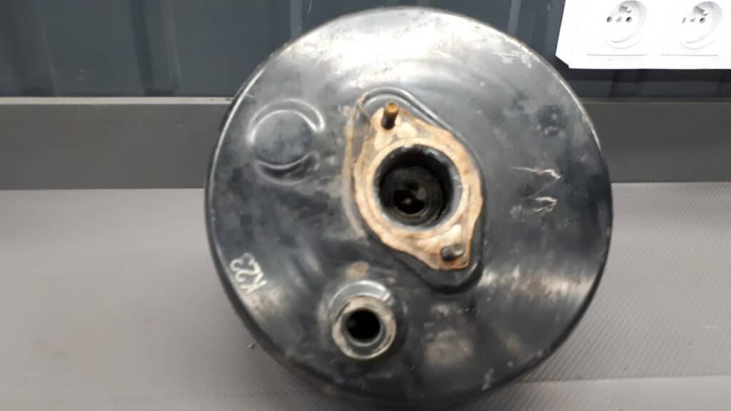874-02901 Serwo hamulcowe Toyota Yaris