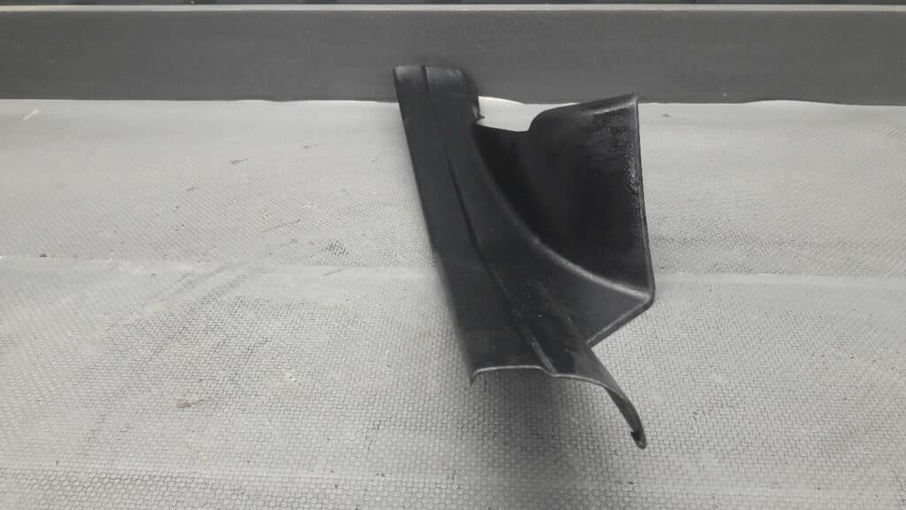 8193792 listwa progowa prawy tyl BMW E46