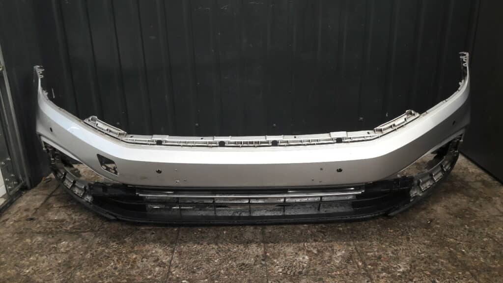 3G0807221H Zderzak przedni VW Passat B5 lift