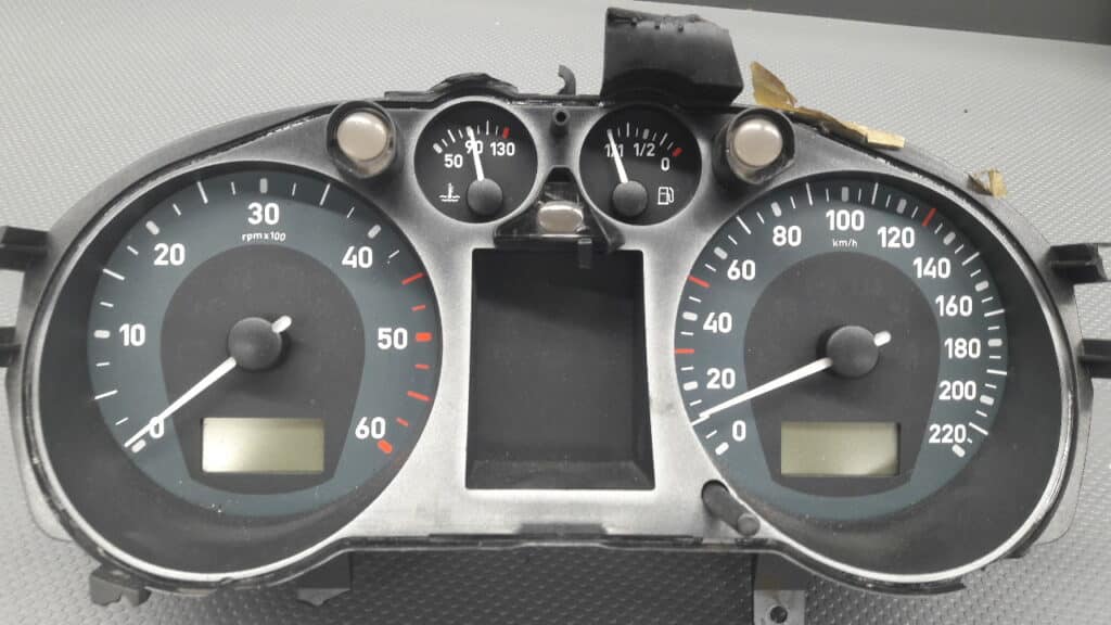 W06L0920822C licznik SEAT IBIZA III 1.9 TDI 2005
