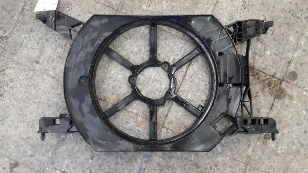 440262613F obudowa wentylatora RENAULT LAGUNA I 1.9 DTI