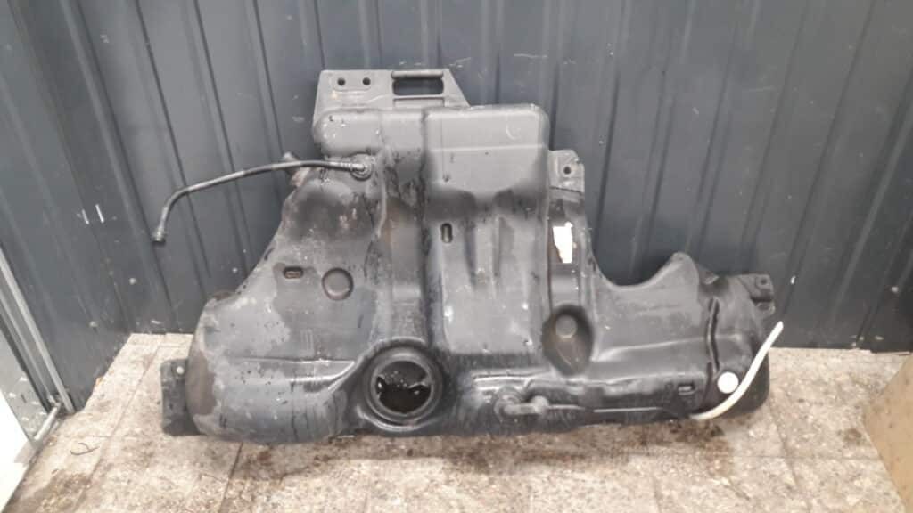 8200004974 zbiornik paliwa Renault Laguna II 1.8 DCI