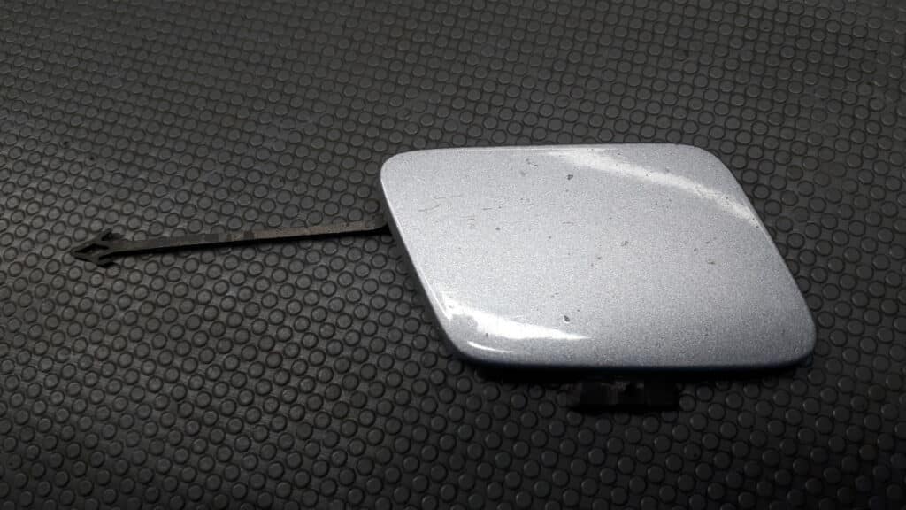 8W0807241 zaślepka zderzaka przód Audi A4 B9 szara