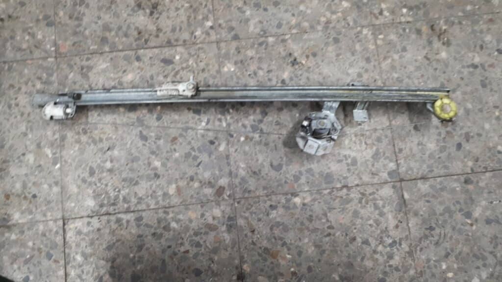 Mechanizm szyby prawy przód Citroen Jumper I 00r