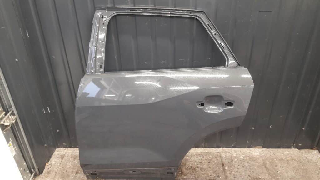Drzwi lewy tył Audi Q2