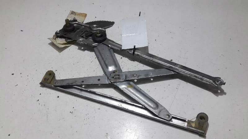 MECHANIZM SZYBY PRAWY PRZOD TOYOTA STARLET III