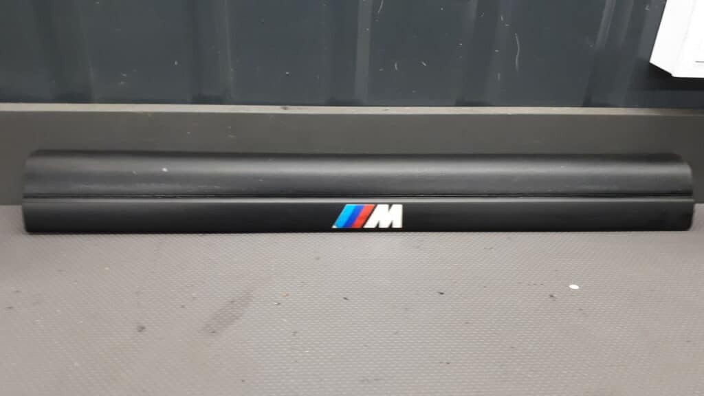 8201218 listwa progowa wewnętrzna prawy przód BMW E46