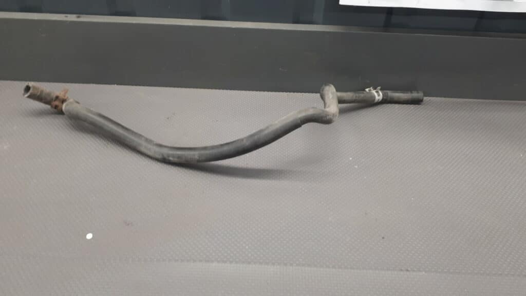90499810 Wąż przewód wody Opel Vectra 2.0DTI