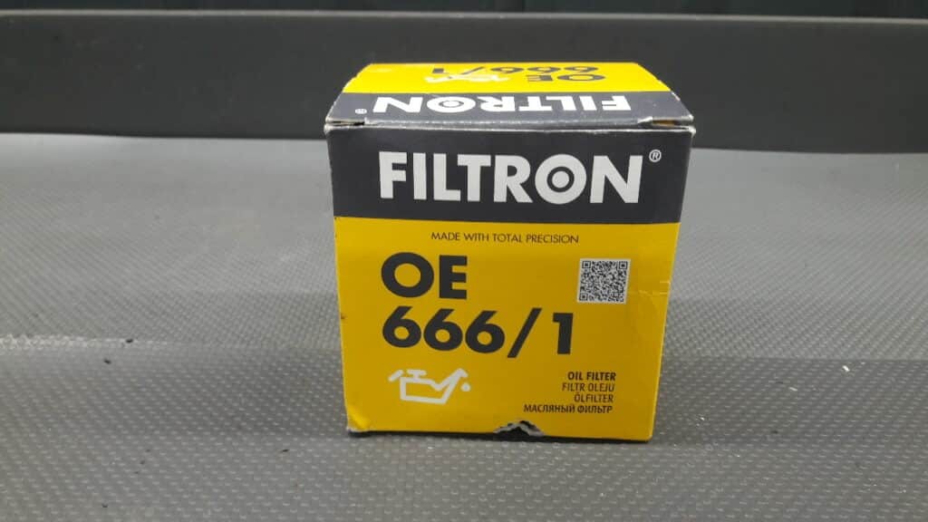 OE666/1 filtr oleju Renault Laguna II
