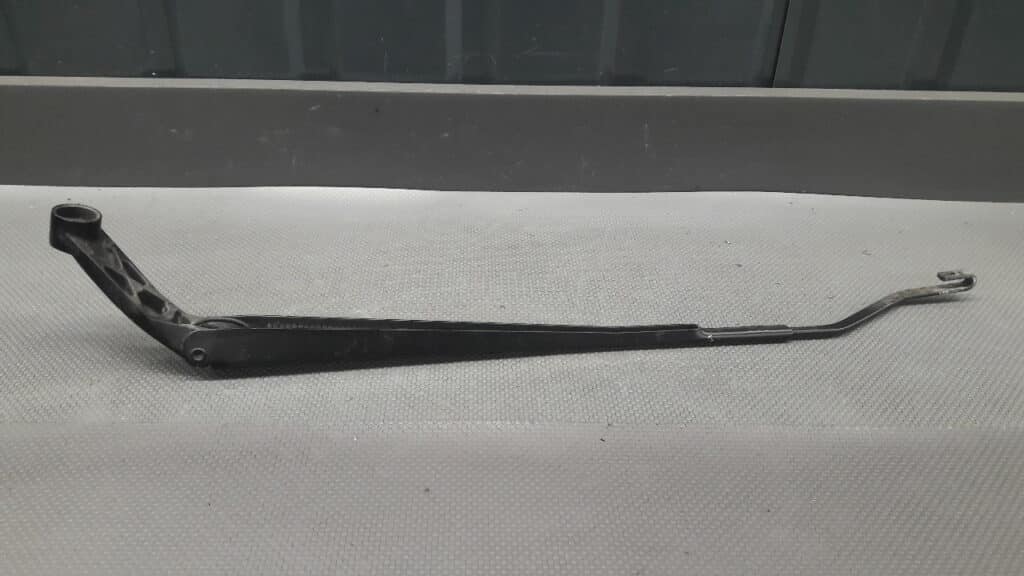 85221-02110 ramie wycieraczki prawy przod Toyota Corolla E12
