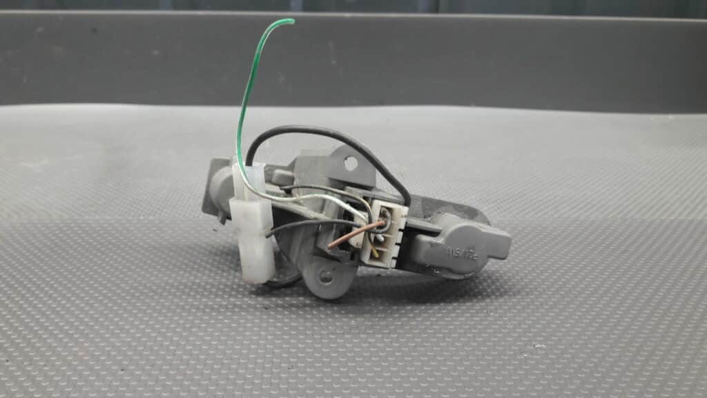wklad lampy lewy tyl Alfa Romeo 147