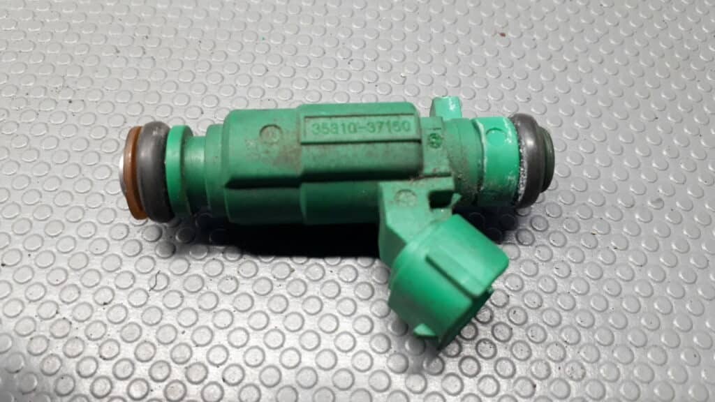 35310-37150 wtryskiwacz paliwa Hyundai Accent II 1.6