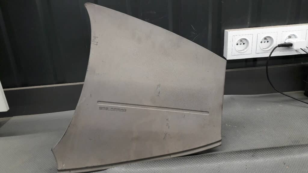 Airbag pasażera Nissan Almera Tino 02-01r EU