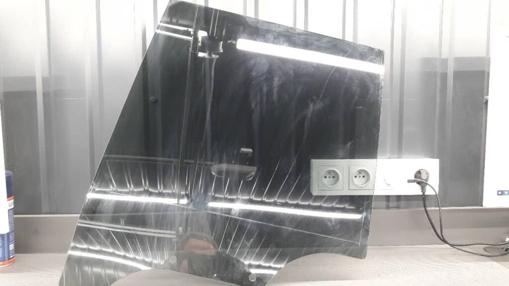 szyba drzwi lewy tył Hyundai Terracan 01-04r