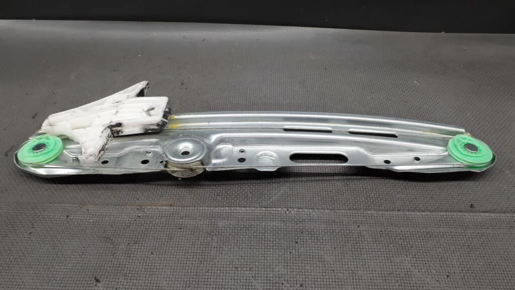 24451522 Mechanizm szyby prawy tył Opel Vectra C