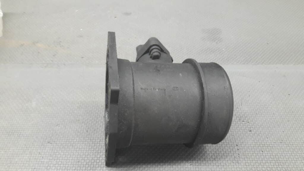0281002207 przeplywomierz Nissan Primera II 1.7 B