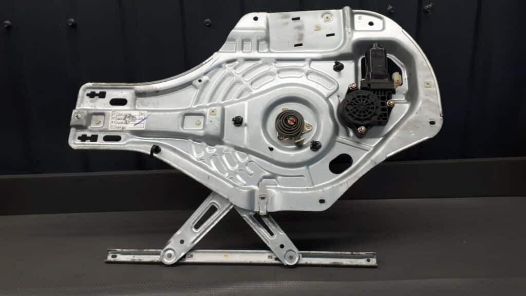mechanizm szyby lewy przód Hyundai Tucson I 04-10r