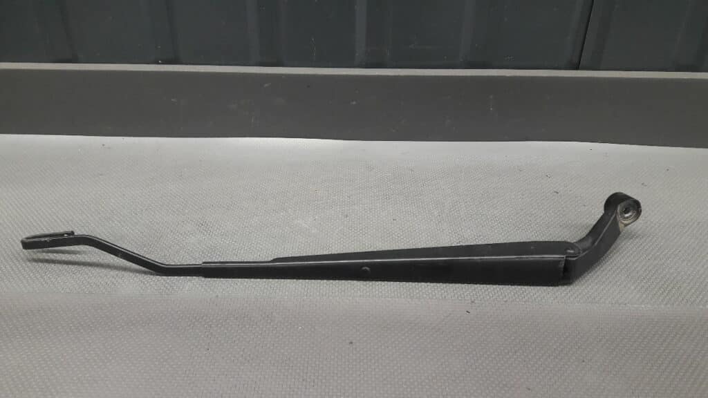 85221-02120 ramie wycieraczki lewy przod Toyota Corolla E12