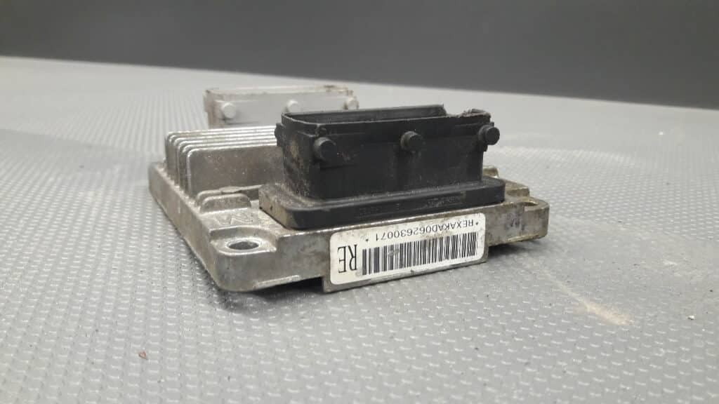 96436780 KOMPUTER Chevrolet Aveo T200 05R