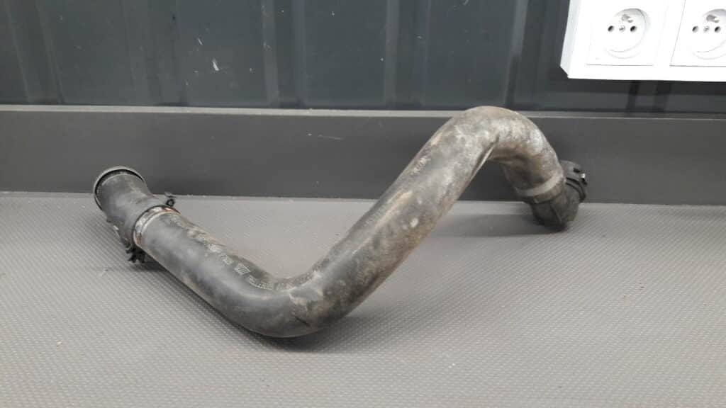 51715326 Przewód wody Alfa Romeo GT 2,0