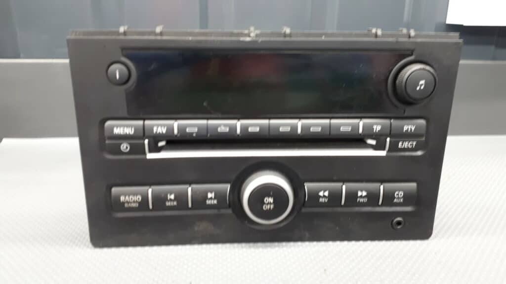 6S61-18C815-AF radio CD AUX Ford Focus C-MAX I