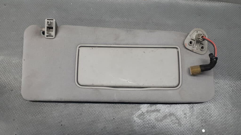osłona przeciwsłoneczna prawa Lexus IS 200