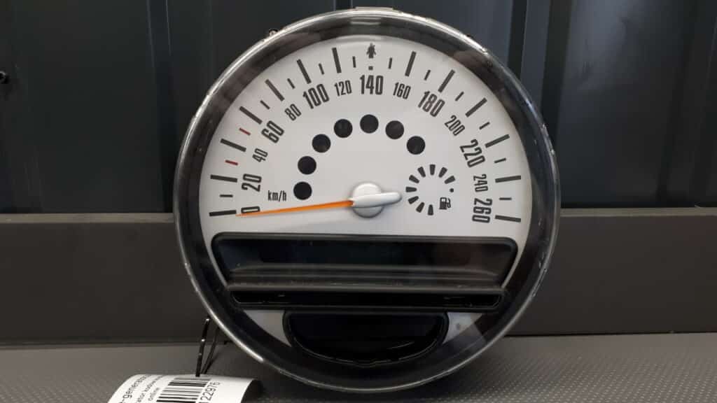 9232427 licznik Mini Cooper 1.6b 13r