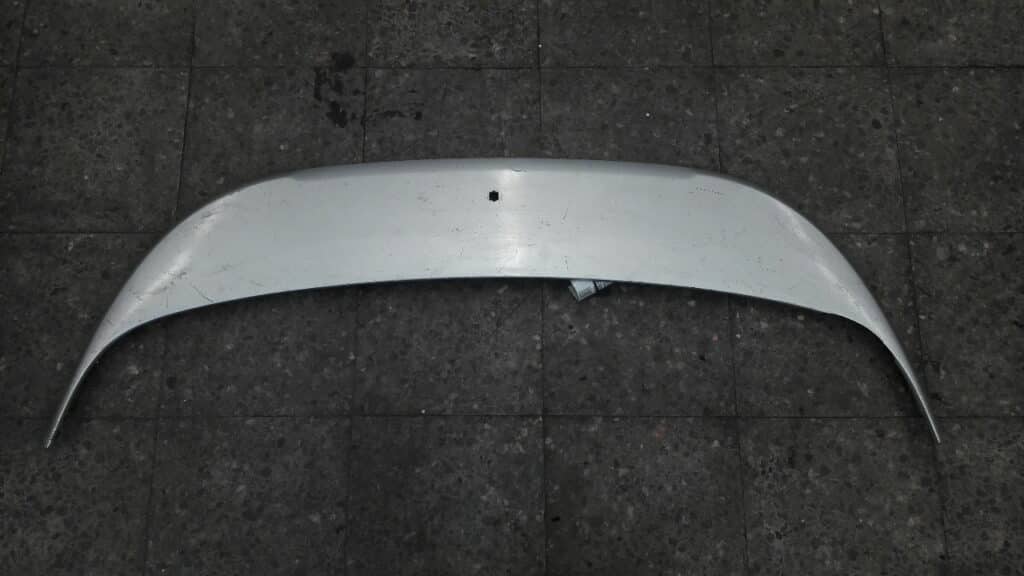 908500003R Lotka Spoiler Klapy RENAULT MEGANE III CABRIO 2008-16r