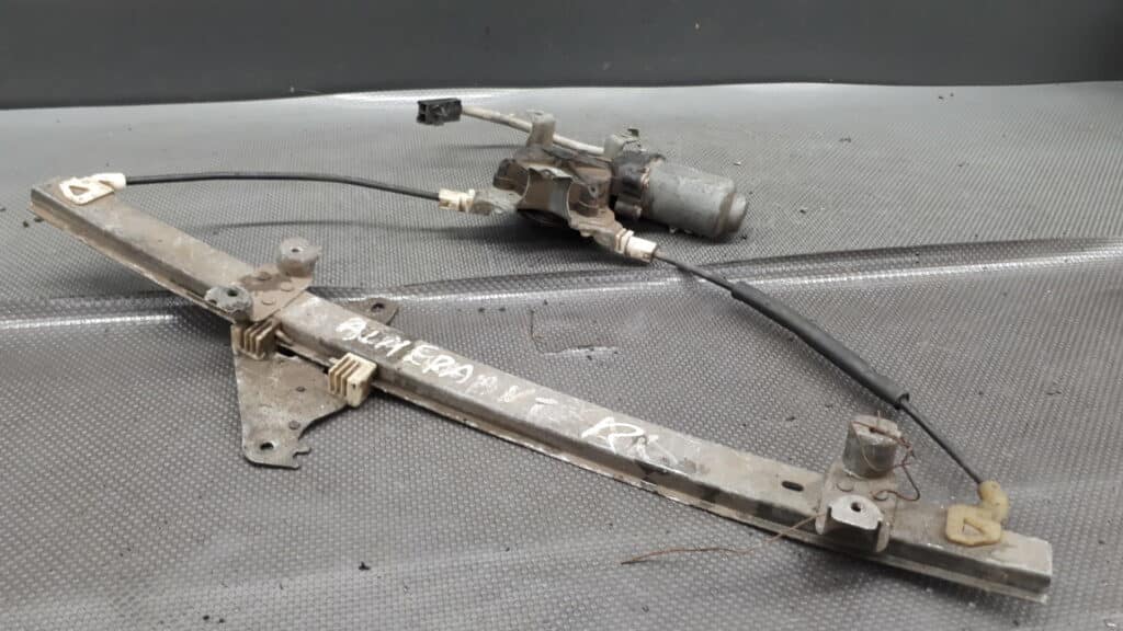 Mechanizm szyby prawy Nissan Almera N16