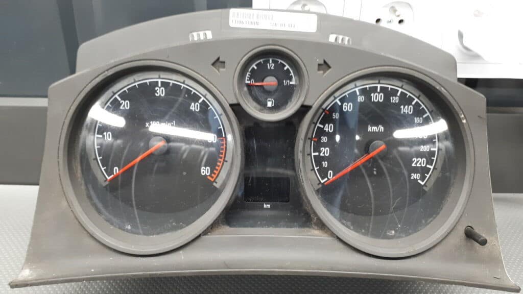 13186330HN Licznik Zegar Opel Astra H III 1.7CDTI