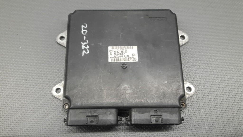 1860135700 sterownik silnika Mitsubishi Colt 09R. 1.2 Benzyna
