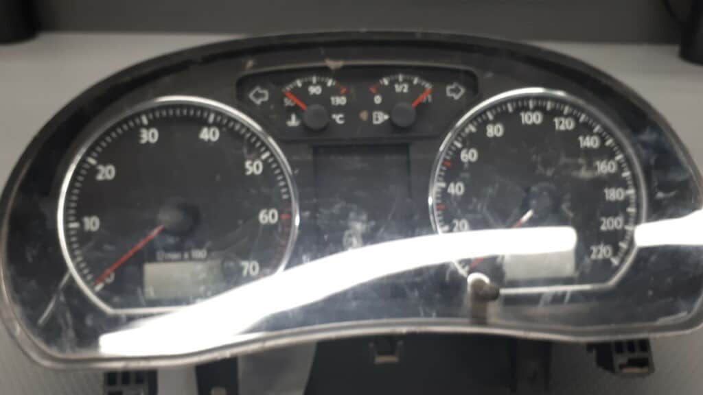 6Q0920822G licznik zegary VW Polo 9n 06r Benzyna