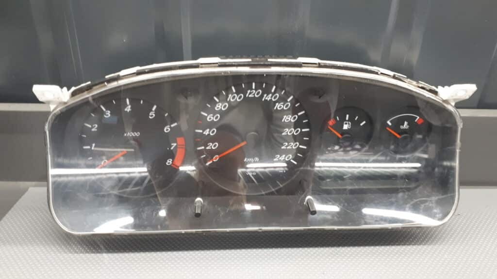 24810-9F673 licznik zegary Nissan Primera P11 2.0